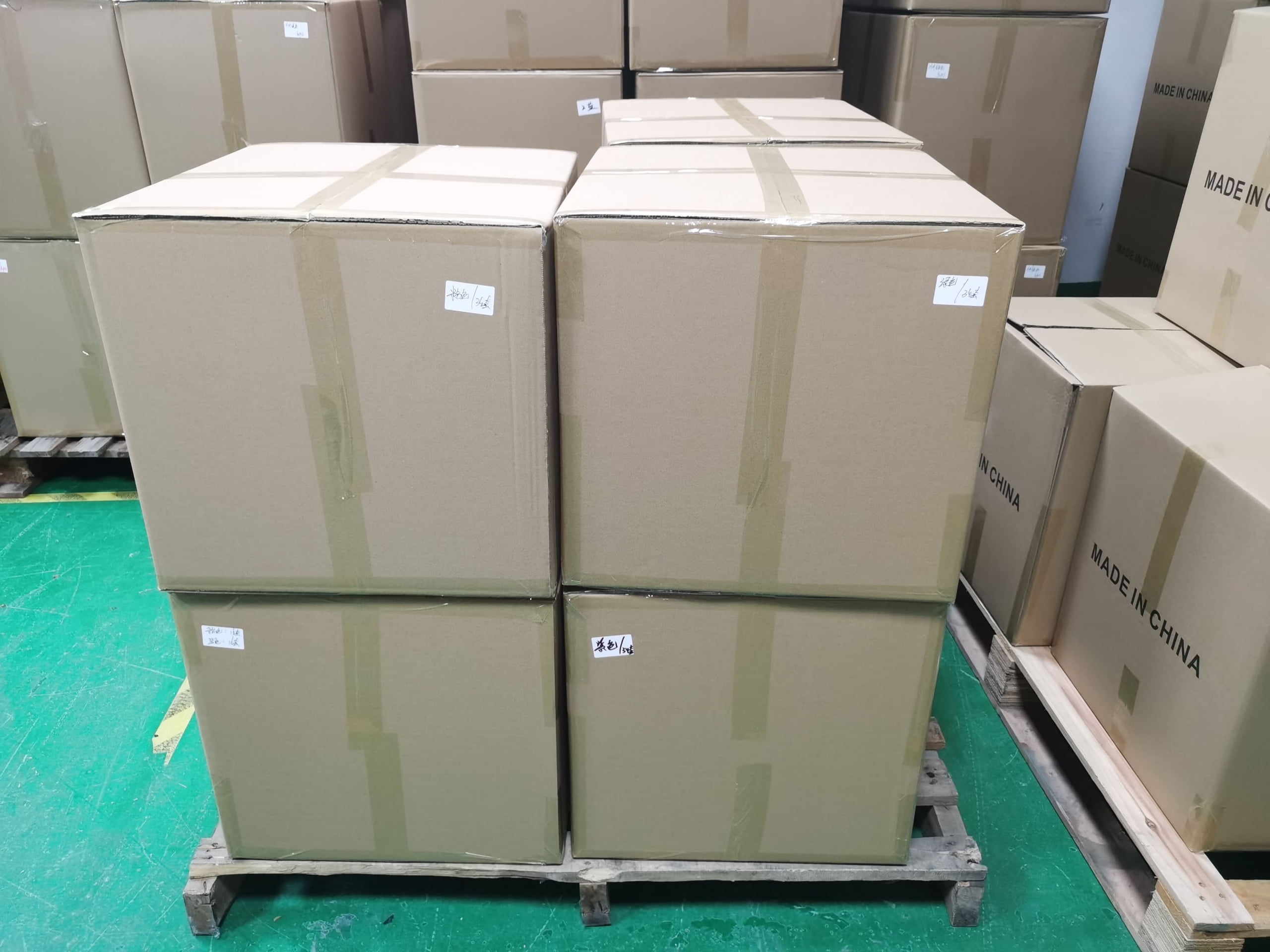 Confirmed sample and pre-shipment photo confirmation for custom pickleball paddle production